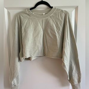 Alo Yoga Crop Sweatshirt